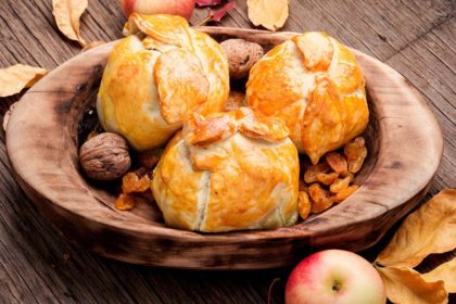 Baked autumn apples
