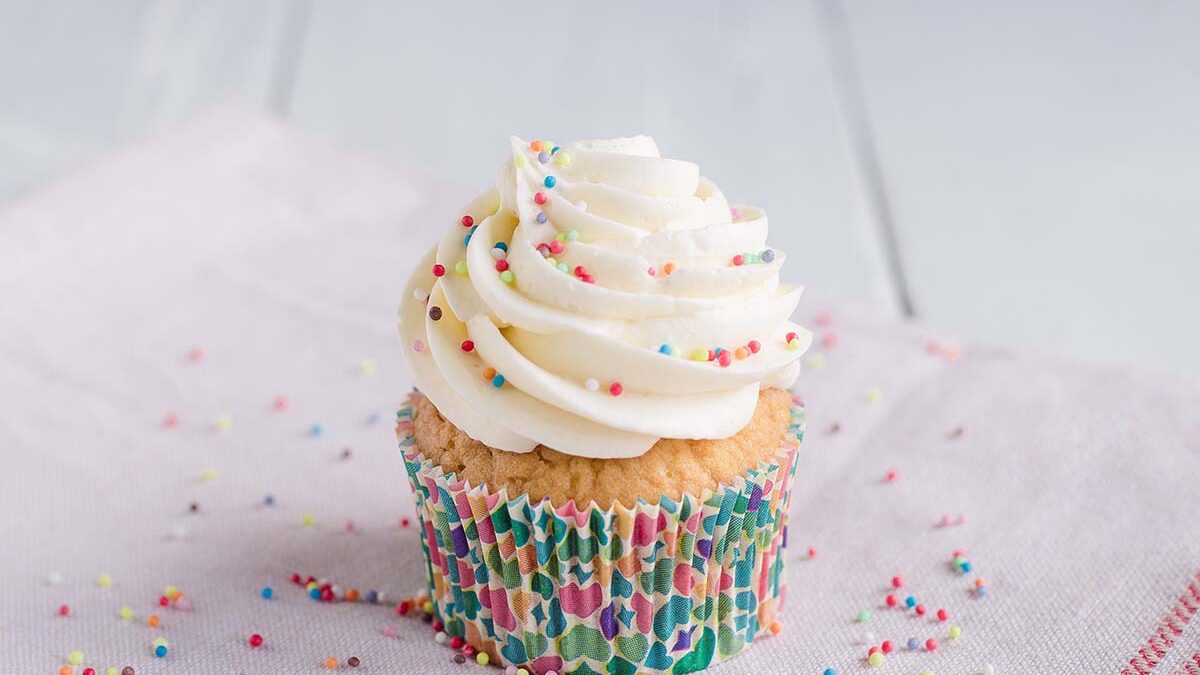 Honey Cupcakes With Honey Cream Cheese